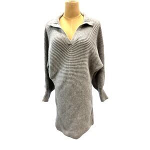 Knit Grey Sweater.Longer Length.‎ Stretchy, Soft.